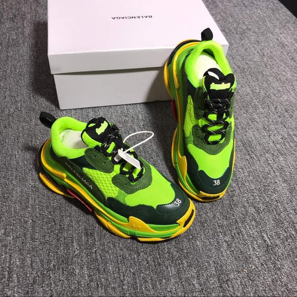 BALENCIAGA Triple S sneakers - Picture 6 of 7